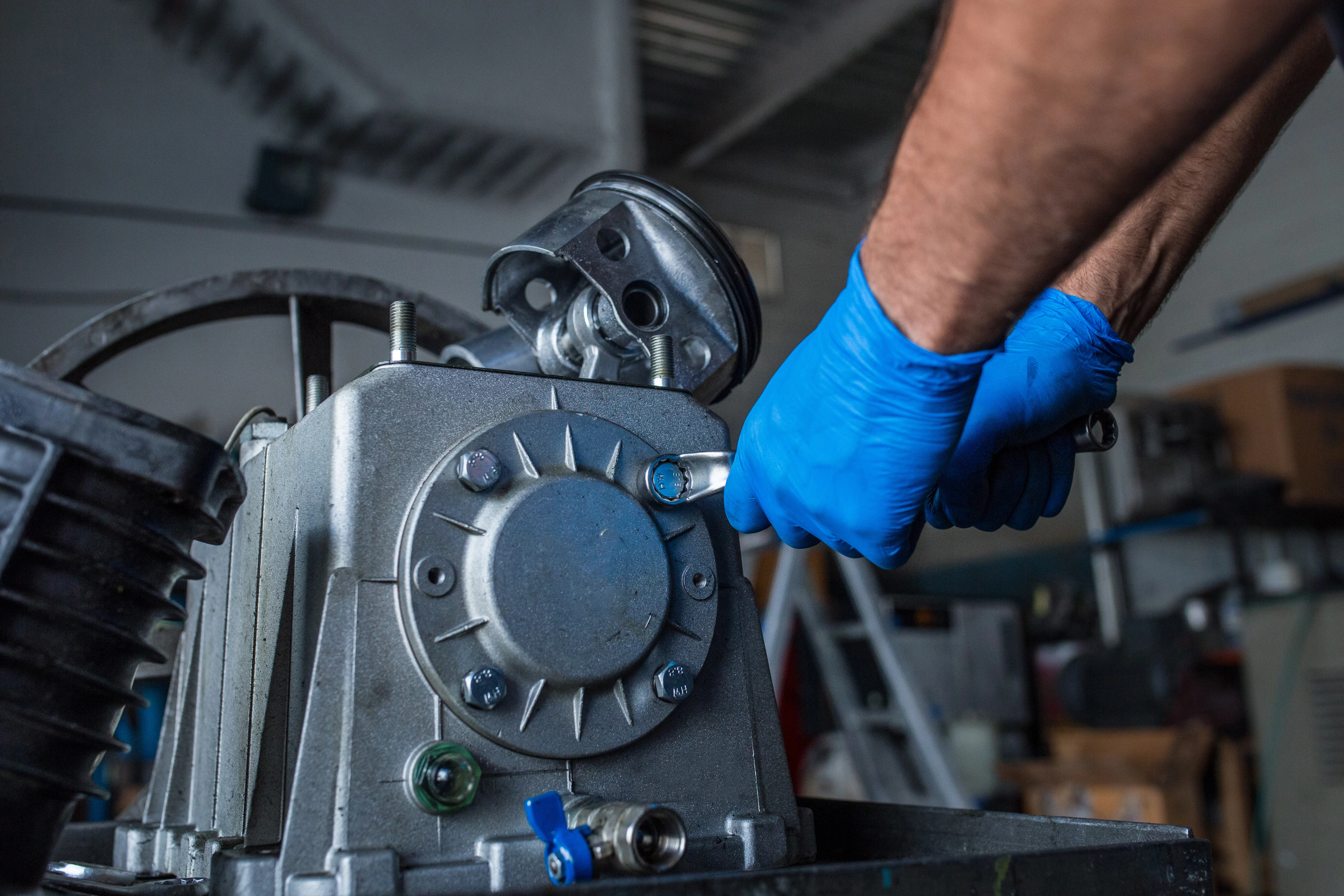 The mechanic fixing the progressive cavity pump